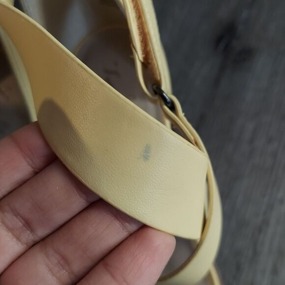 Simply Vera Vera Wang Braestar Women's Heeled Sandals Size 9 - Excellent Conditi - Picture 9 of 9